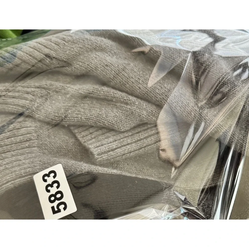 Banana Republic Sweater Mens Medium Colorblock Grey Black‎ Cotton Wool Blend